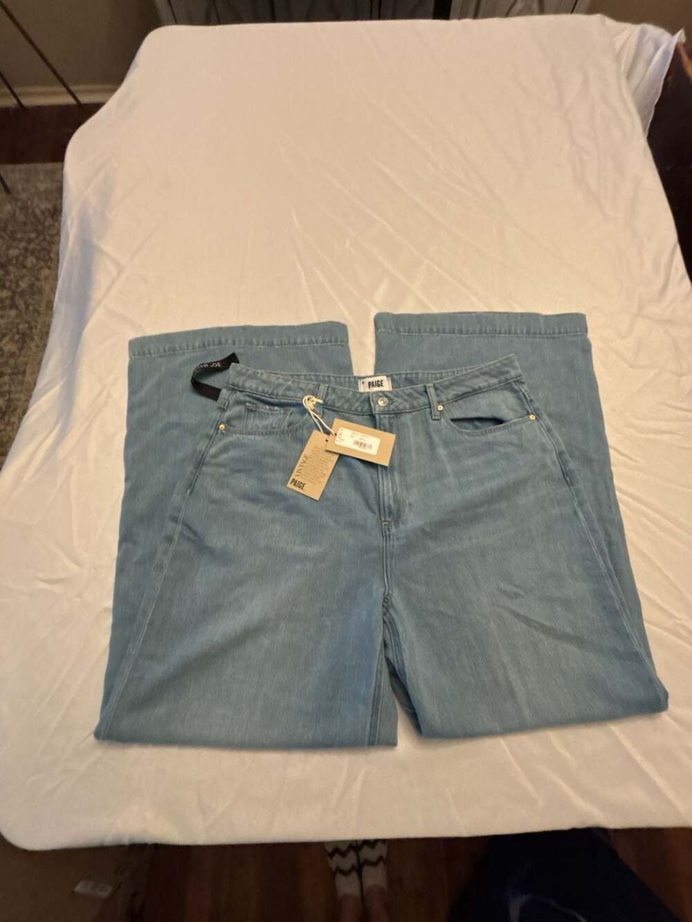 PAIGE Harper High Rise Wide Leg Jeans Size 34